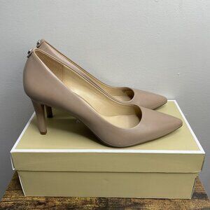 Michael Kors Dorothy Flex Pump Khaki Leather Heel Shoe